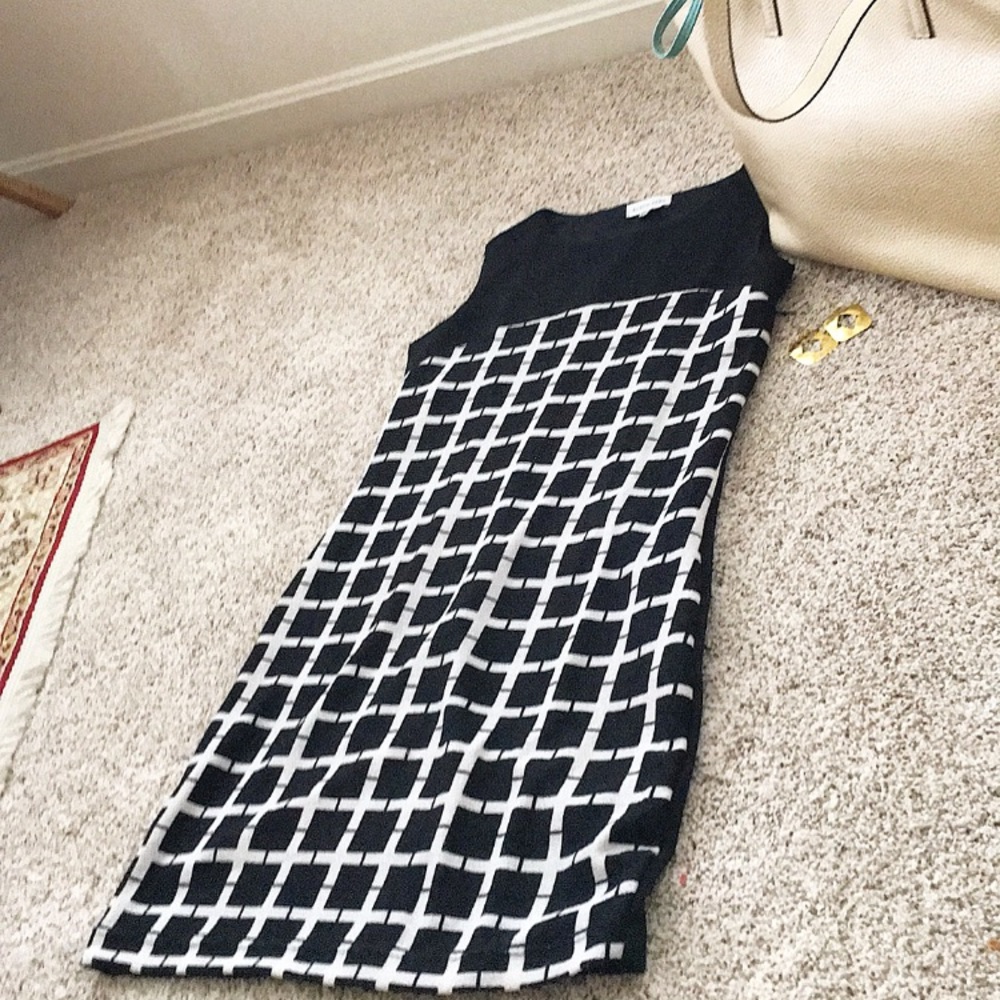 Black and white Shift dress